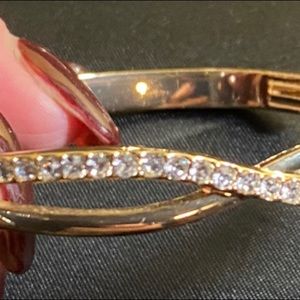 ANNE KLEIN Gold tone Infinity Bangle Bracelet CZ Twisted Bracelet